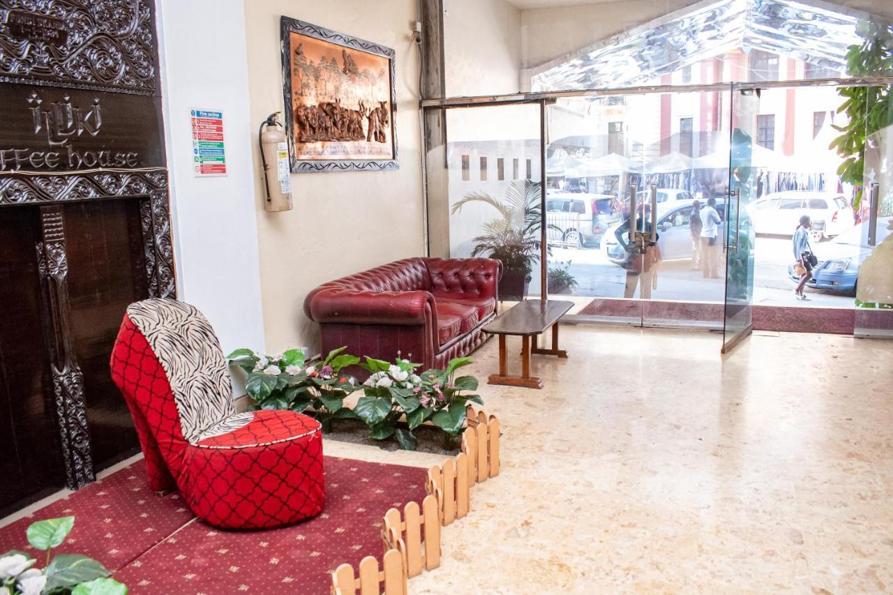 Ambassadeur Hotel Найроби Екстериор снимка