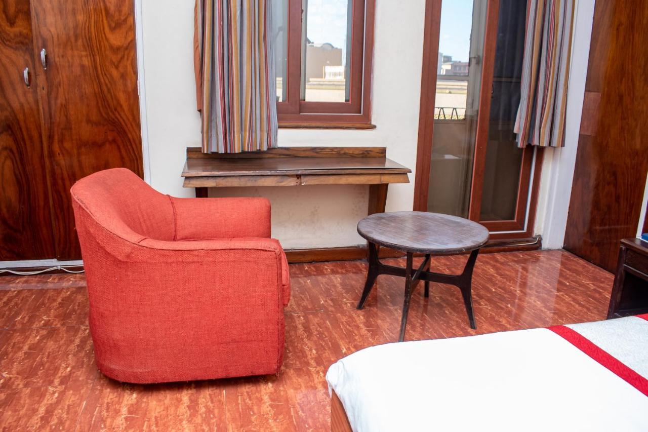 Ambassadeur Hotel Найроби Екстериор снимка